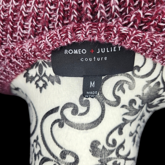 ROMEO + JULIET Red Knit Long Sleeve Dress- Medium - Picture 5 of 5